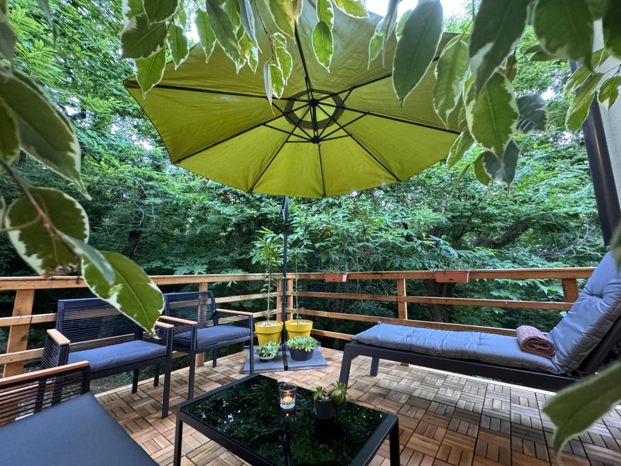 Apartment With A Terrace Forest Home Lullula Veprinac Eksteriør bilde